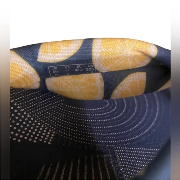 🍋 NWT! CLARK’S Cloudsteppers Arla Glison Blue Textile w/Lemons Flip Flop-Sz 11