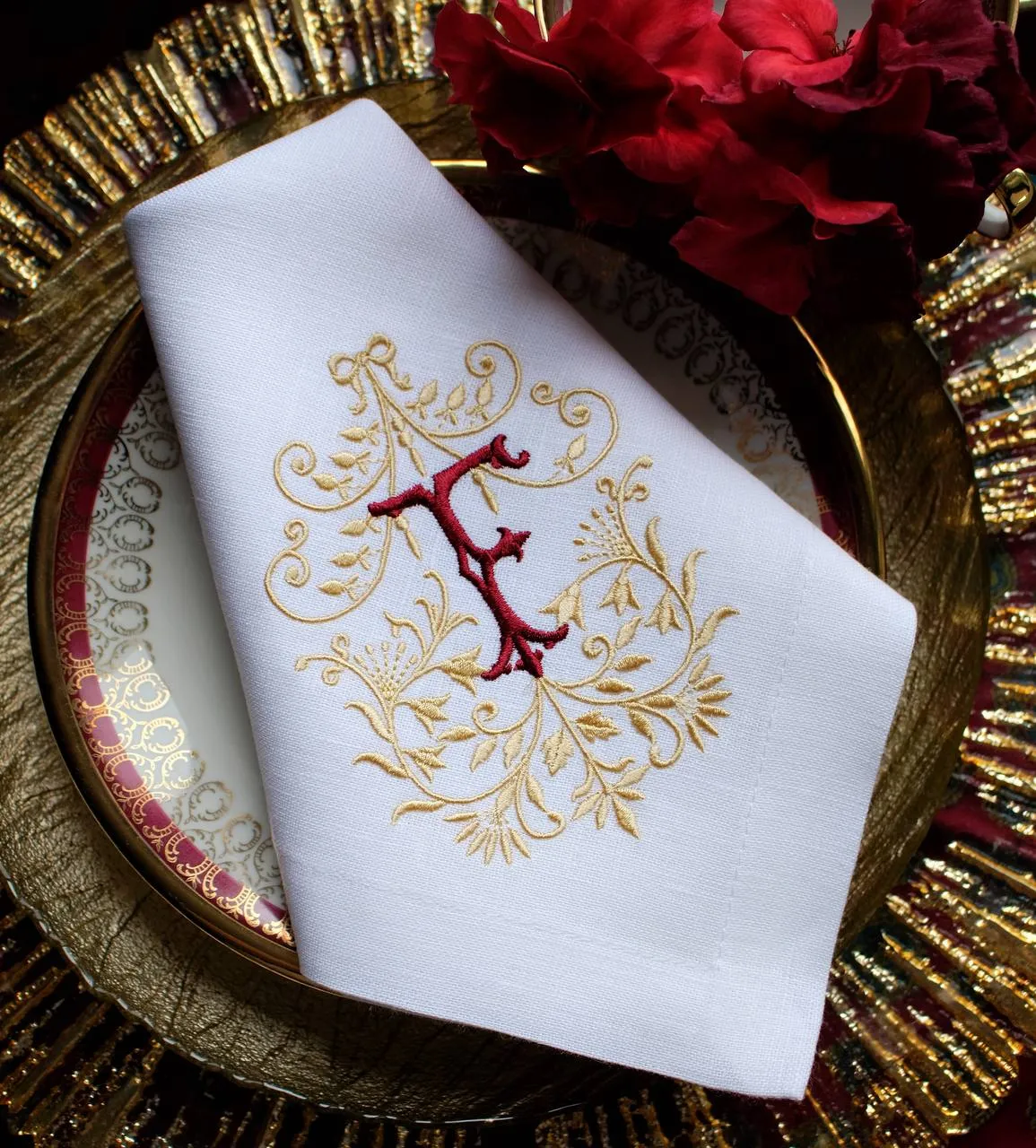 #098 | Gold stems | Personalized | Linen napkins