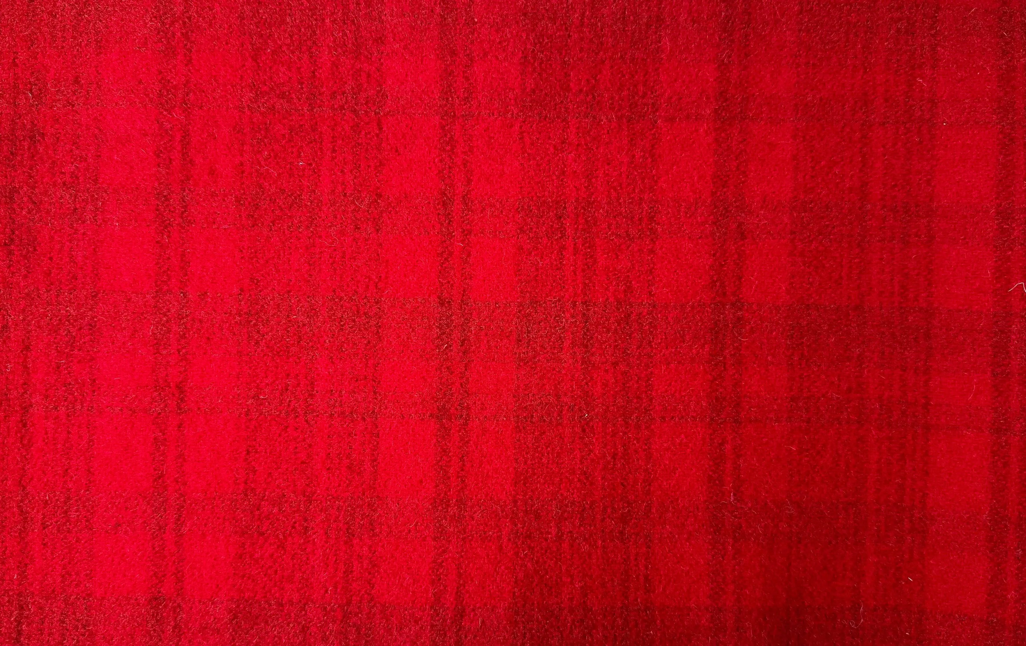 $14 Wool Cloth Swatch - European Plaid - Santa's Robe