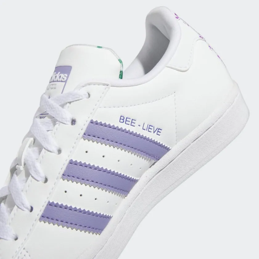 adidas Originals Girl's Superstar (Big Kid) White/Magic Lilac/Energy Ink 6 Big Kid M