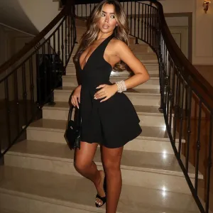 backless hanging neck dress