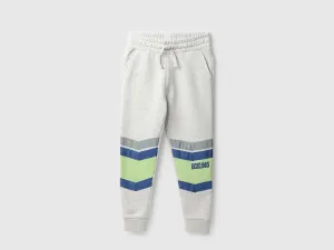 Boys Colorblocked Regular Fit Joggers