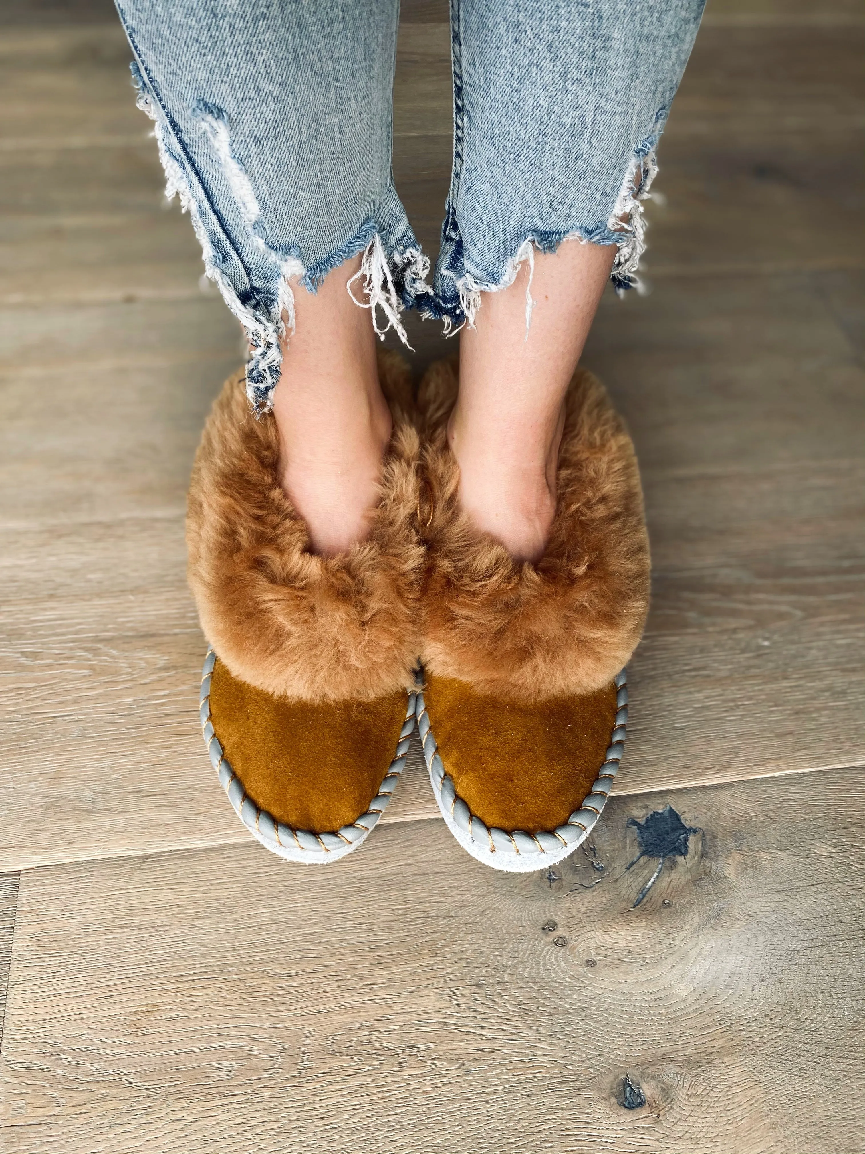 Brown Range Sheepskin Slippers Lucky Dip