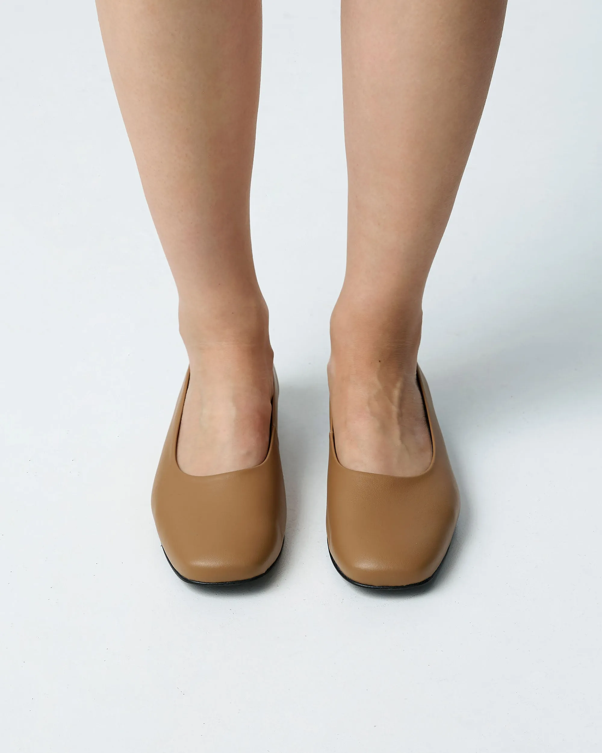 Carmel Diana Pumps beige ballerinas with square toe