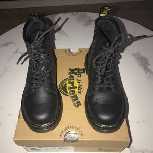 Dr Martens Little Kid Boot