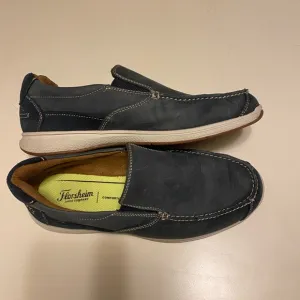 Florsheim Boys Great Lakes jr moc toe slip on big kid 6M leather/suede