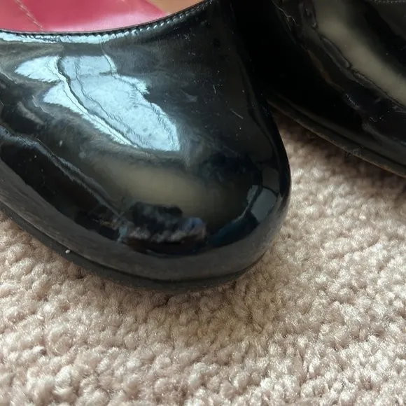Kate Spade Classic Round Toe Chunky Heel Black Patent Leather Pump