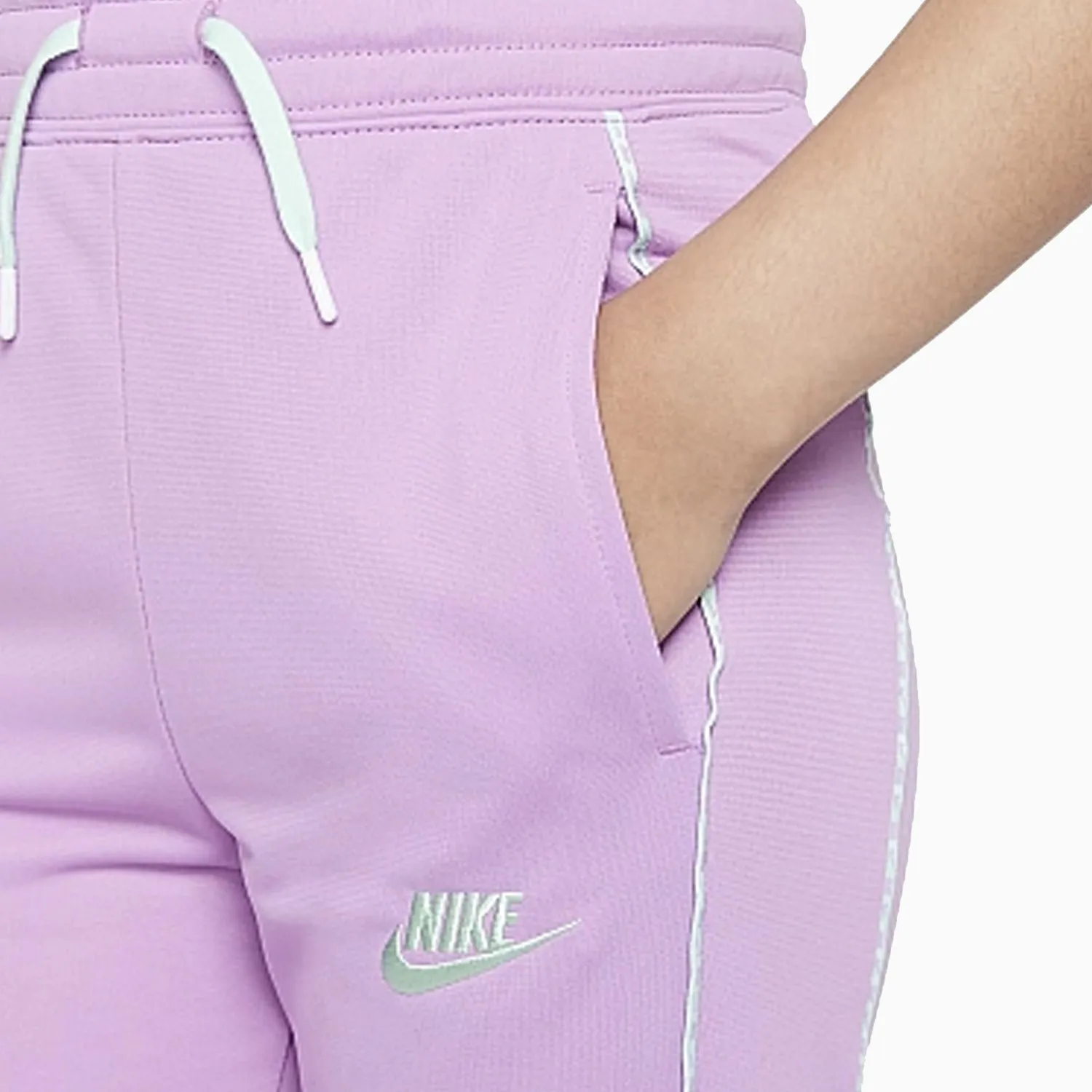 Kid's Nike Sportswear Outfit