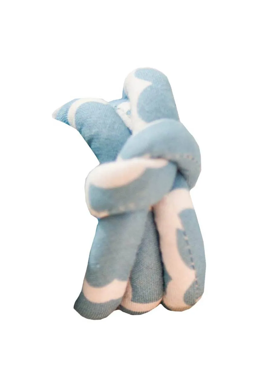latticework ocean blue printed cloth napkin rings