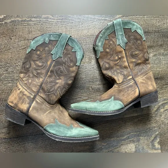 LIL ‘DURANGO Big Overlay Western Boots Big Kid Size 6 or Woman’s Size 8
