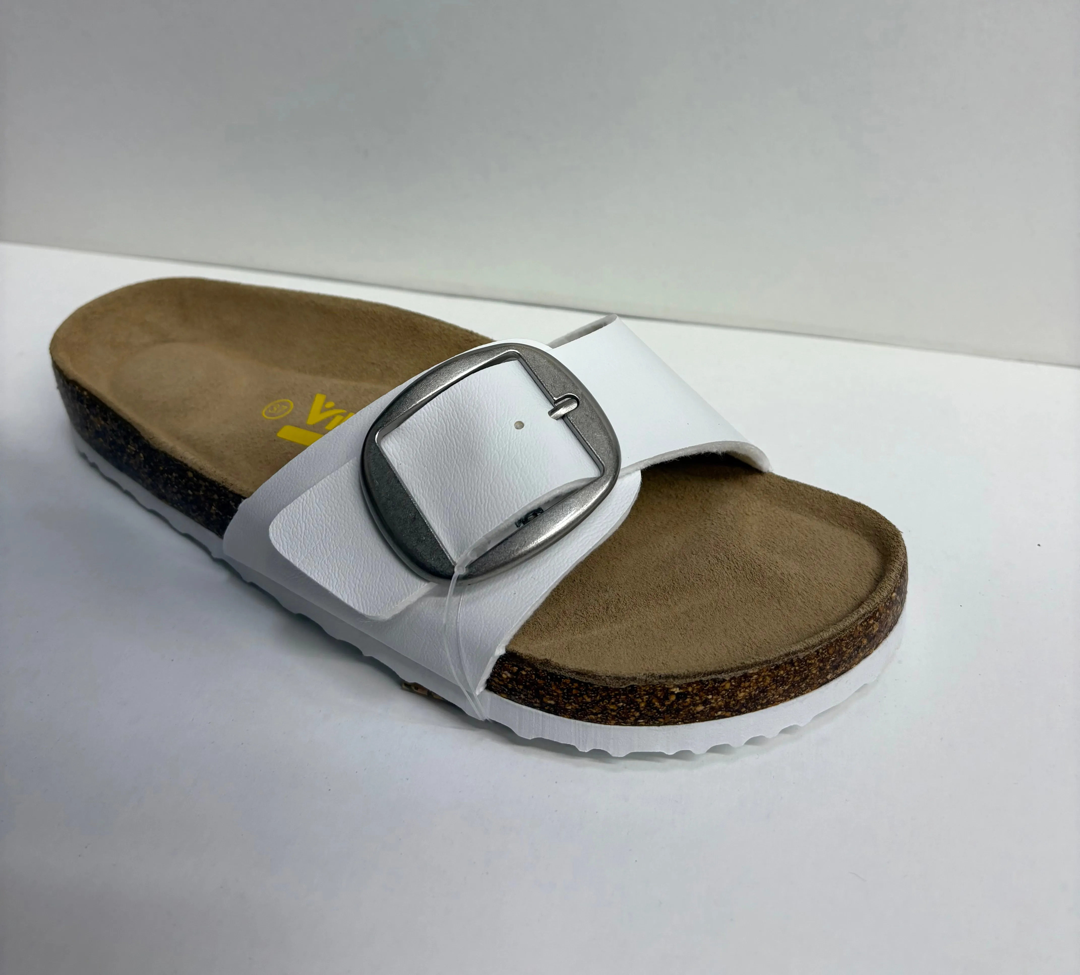 Louise Big Buckle | White