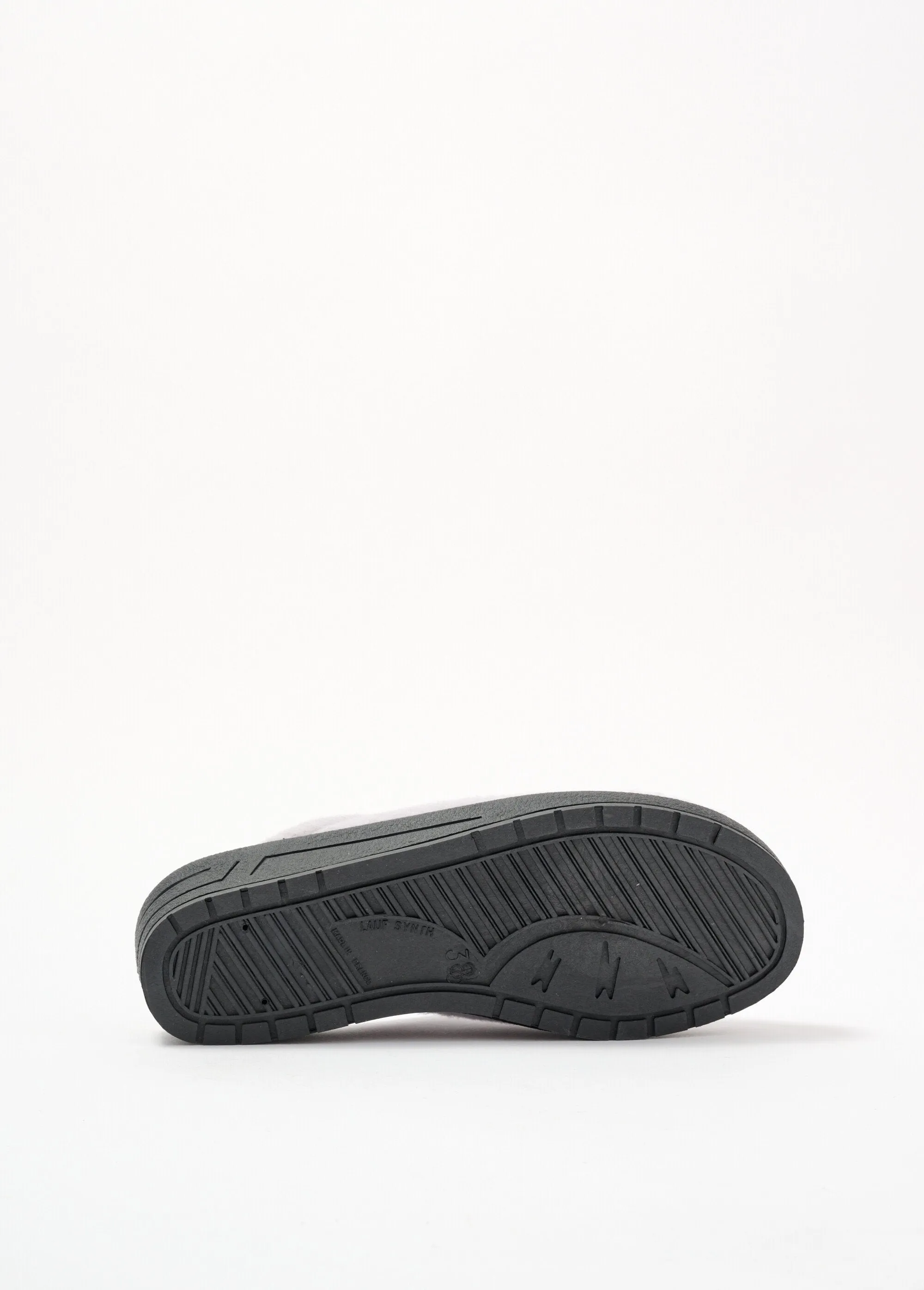 Mixed mule comfort width fleece slippers