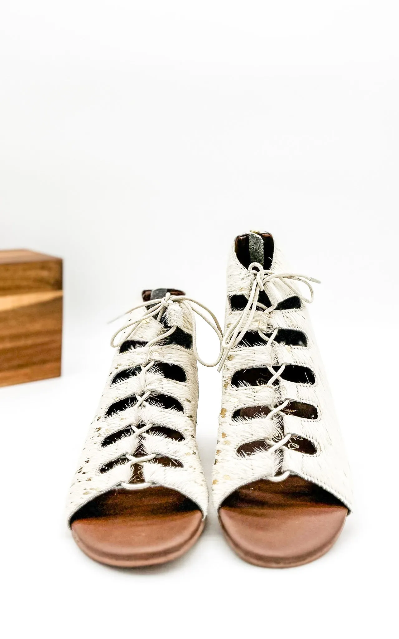 Nola Gold Gladiator Sandals with Zipper