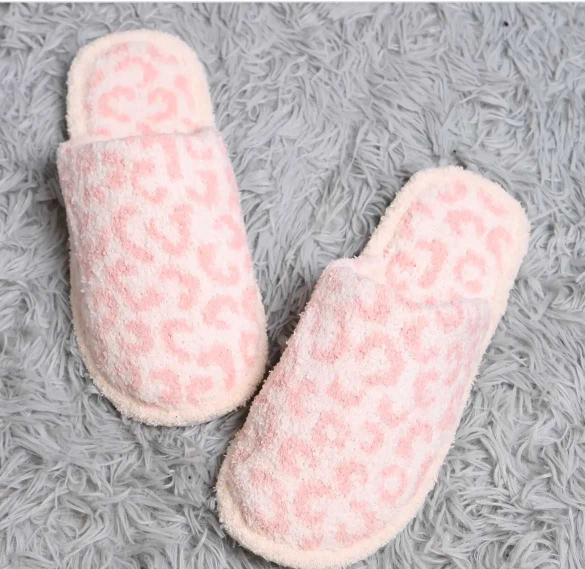 PINK LEOPARD SLIP ON SLIPPERS