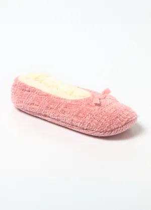 Plush knit slippers