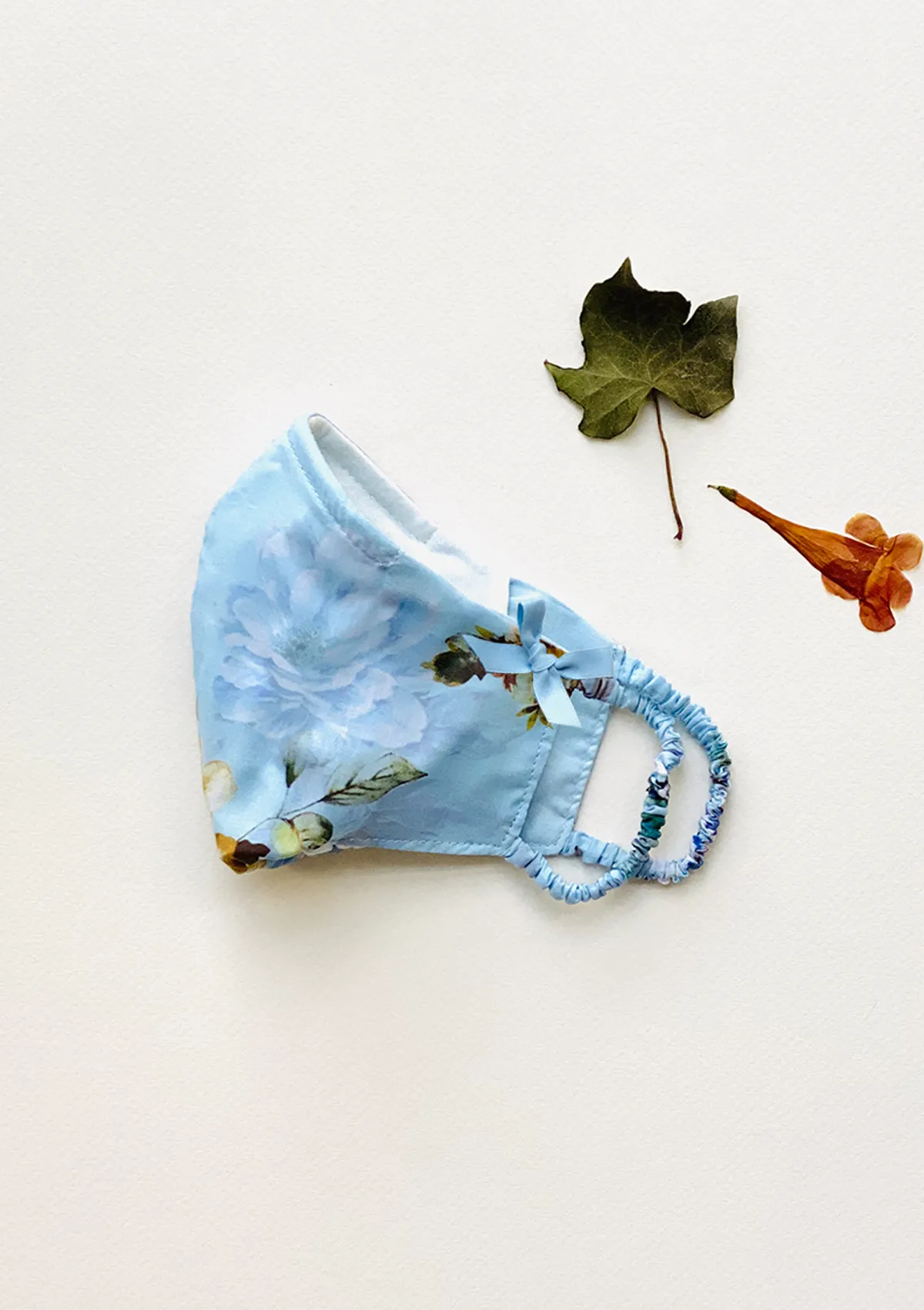 "Be Safe. Be Kind" Printed Heirloom Mask - Blue Peony