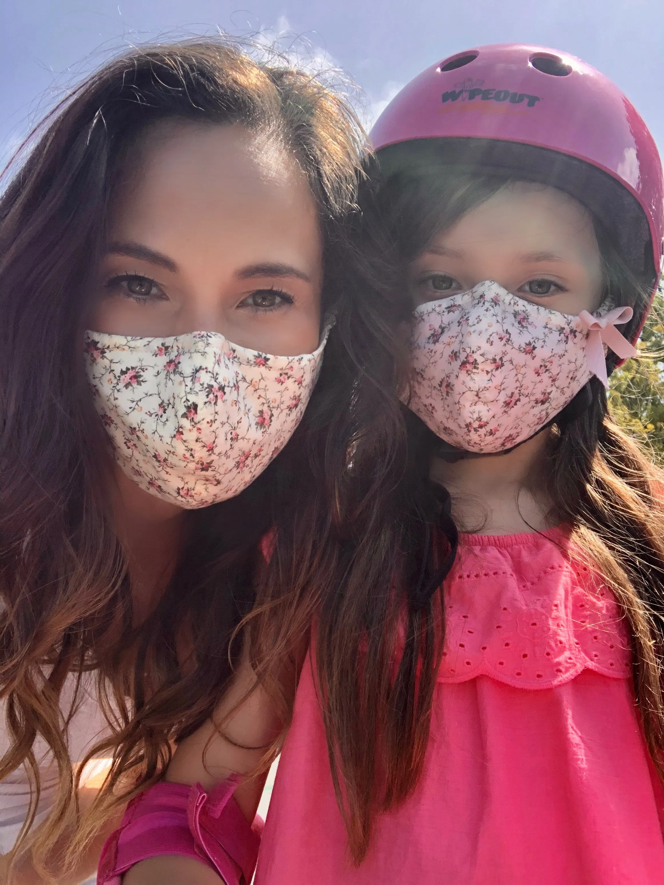 "Be Safe. Be Kind" Printed Heirloom Mask - Ivory Flowering Vines