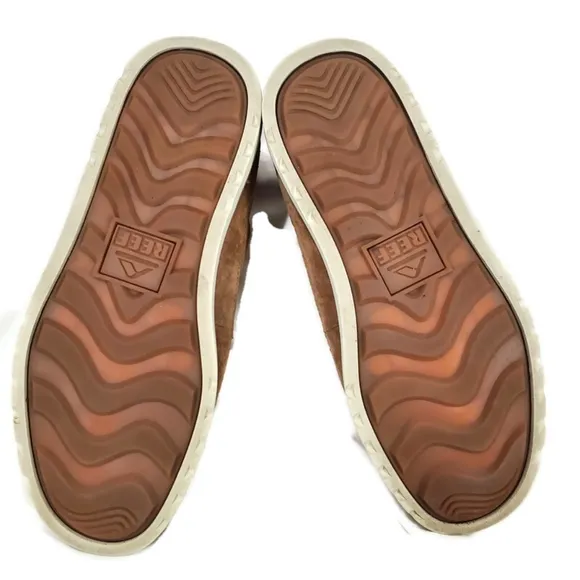 REEF Men's Voyage Low Brown Dressinn Suede Size 9