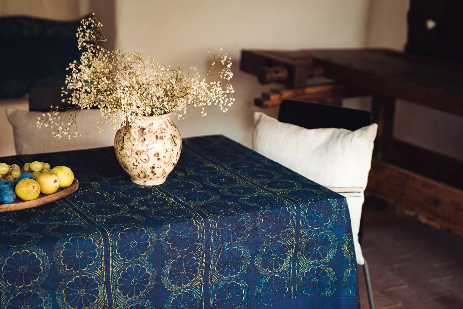 Table Cloth: Antique handwoven Hungarian hemp - TW119