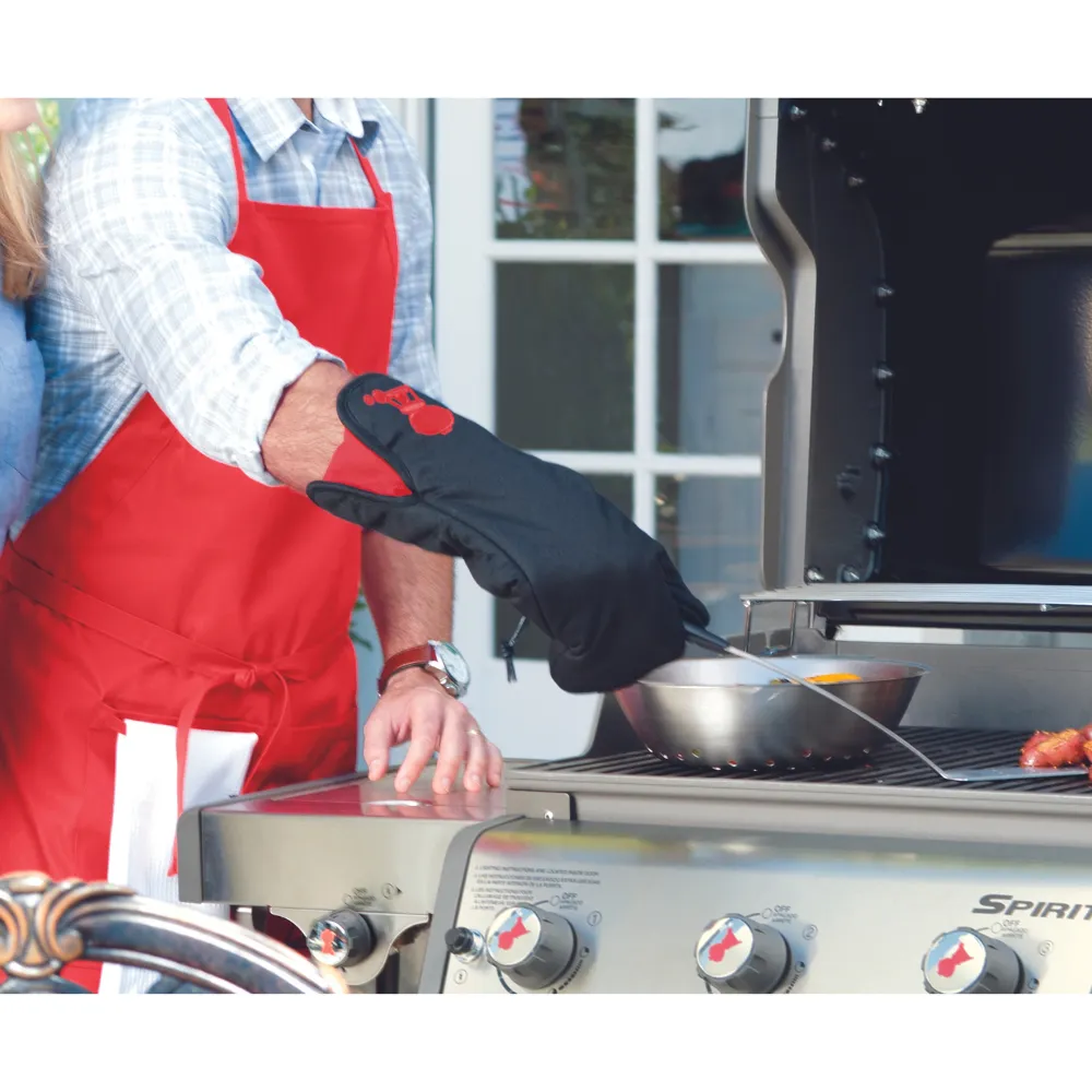 Weber Barbecue Mitt with Red Kettle
