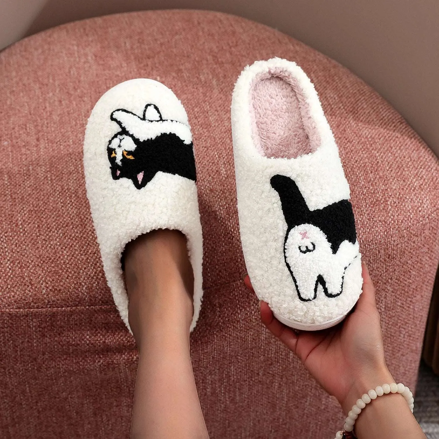 Whisker Warmer - Cozy Cat & Dog Slippers
