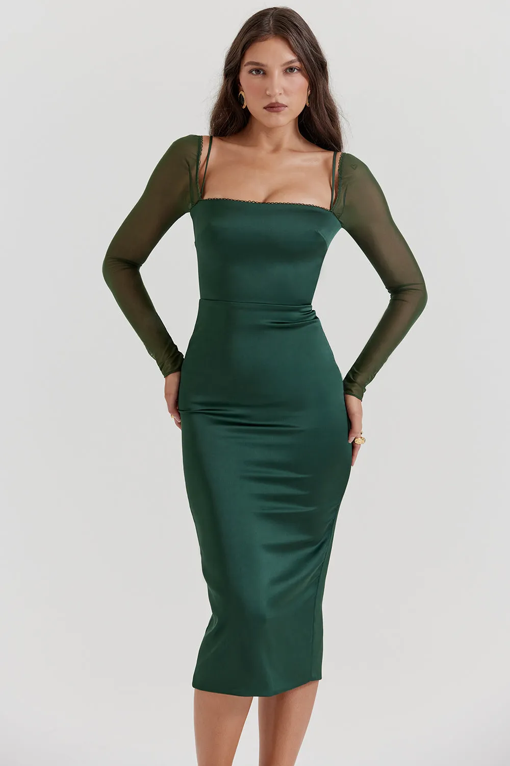 Winry | Backless Midi Dress